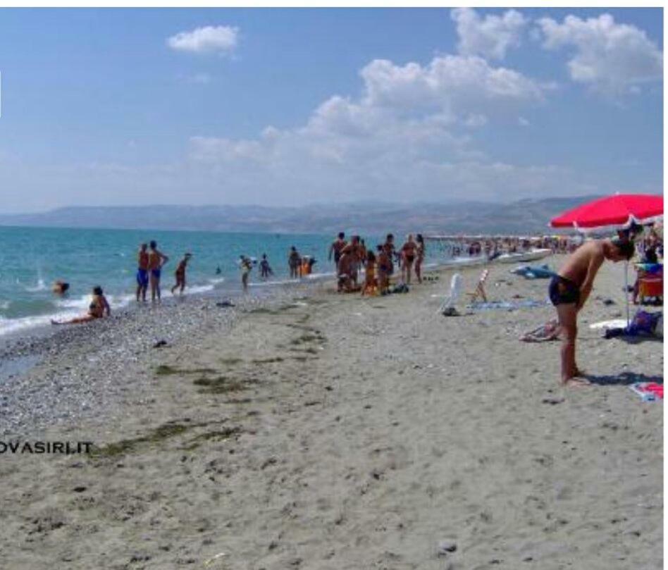 Casa Vacanze " Mela " نوفا سيري المظهر الخارجي الصورة